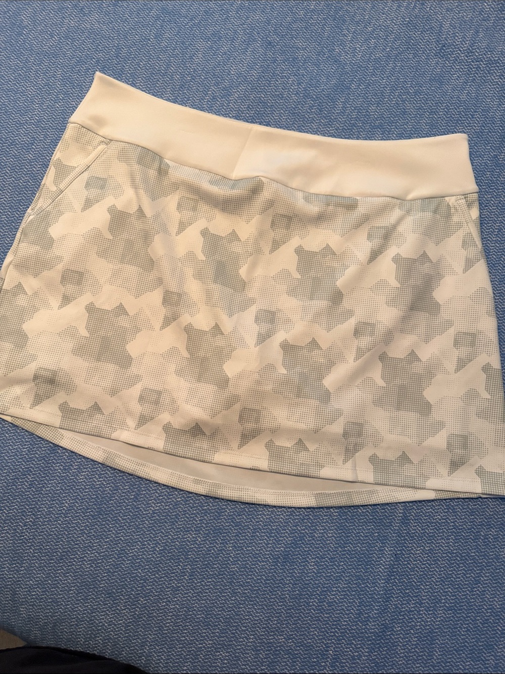 Ladies Adidas Golf Skort, XL